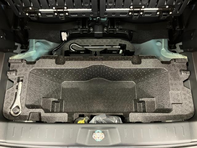ムーヴキャンバスＸホワイトアクセントリミテッド　ＳＡIII下取車　ＤＶＤオーディオ　全周囲カメラ　衝突被害軽減システム　オートマチックハイビーム　電動格納式ドアミラー　車線逸脱警報　盗難防止　アイドリングストップ　オートライト　ブルートゥース　スマートキー（長崎県）の中古車