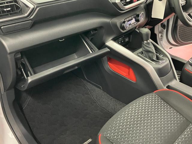 ロッキーＧ下取車　ナビ　バックカメラ　ドラレコ　タ−ボエンジン　ＥＴＣ　ＴＶ　ブルートゥース　アダプティブクルーズコントロール　衝突被害軽減システム　車線逸脱警報　整備記録簿　シートヒーター　キ−フリ−（長崎県）の中古車