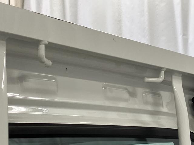 ハイゼットトラックスタンダード　農用スペシャル１オーナー　４ＷＤ　マニュアル車　車線逸脱警報装置　衝突被害軽減システム　オートマチックハイビーム　横滑り防止　オートライト　エアコン　パワーステアリング　運転席エアバッグ　アイドリングストップ（長崎県）の中古車