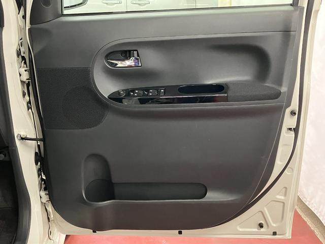 タントカスタムＸ　ＳＡ下取車　ナビ　ＴＶ　バックカメラ　後席モニター　ＥＴＣ　両側電動スライドドア　ブルートゥース　盗難防止　運転席エアバッグ　助手席エアバッグ　スマートキー　ＬＥＤヘッドランプ　アルミホイール　点検記録簿（長崎県）の中古車