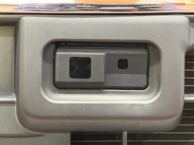 タントカスタムＸ　ＳＡ下取車　ナビ　ＴＶ　バックカメラ　後席モニター　ＥＴＣ　両側電動スライドドア　ブルートゥース　盗難防止　運転席エアバッグ　助手席エアバッグ　スマートキー　ＬＥＤヘッドランプ　アルミホイール　点検記録簿（長崎県）の中古車