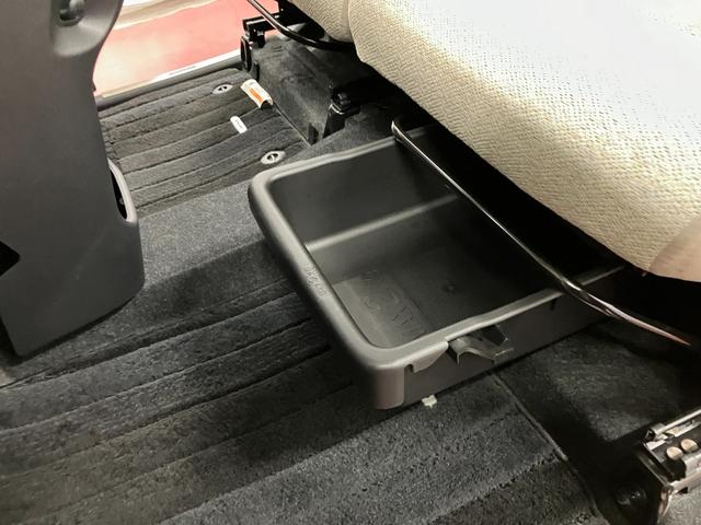 ムーヴキャンバスＬ　ＳＡIII下取車　ＳＤナビ　ＥＴＣ　衝突被害軽減システム　電動格納ドアミラー　横滑防止　ＴＶ　車線逸脱警報装置　アイドリングストップ　記録簿　ベンチシート　オートマチックハイビーム　衝突安全ボディ　ＤＶＤ再生（長崎県）の中古車
