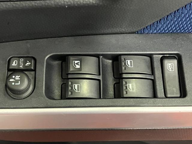 トールカスタムＧ　ターボ　ＳＡIIIひょう害車　下取車　ナビ　バックカメラ　ＴＶ　衝突被害軽減システム　ＬＥＤヘッドランプ　ブルートゥース　クルーズコントロール　オートマチックハイビーム　オートライト　アイドリングストップ　ドラレコ（長崎県）の中古車