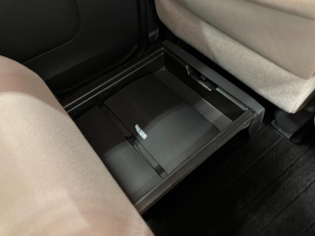ムーヴキャンバスＧメイクアップＶＳ　ＳＡIIIひょう害車　ナビ　パノラマカメラ　ドラレコ　ＴＶ　ブルートゥース　衝突被害軽減システム　ＬＥＤヘッドランプ　スマートキー　オートマチックハイビーム　シートヒーター　ＥＴＣ　ＤＶＤ　オートライト（長崎県）の中古車