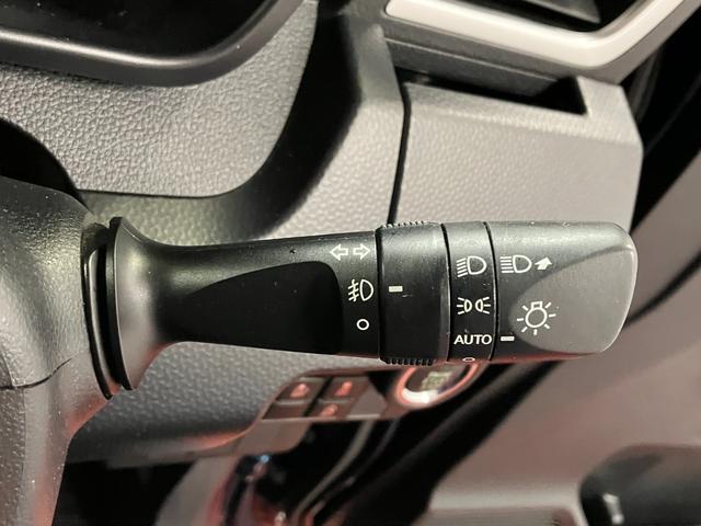 トールカスタムＧ　ＳＡII下取車　ナビ　バックカメラ　衝突被害軽減システム　ブルートゥース　電動格納式ドアミラー　両側電動スライドドア　ＬＥＤヘッドランプ　クルーズコントロール　オートライト　アイドリングストップ　スマートキー（長崎県）の中古車