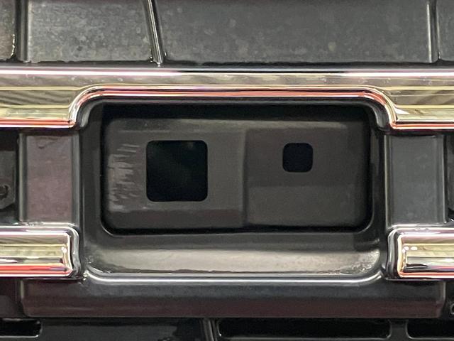 トールカスタムＧ　ＳＡII下取車　ナビ　バックカメラ　衝突被害軽減システム　ブルートゥース　電動格納式ドアミラー　両側電動スライドドア　ＬＥＤヘッドランプ　クルーズコントロール　オートライト　アイドリングストップ　スマートキー（長崎県）の中古車
