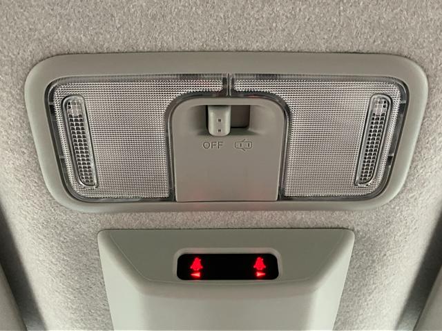 タントＸセレクション下取車　ナビ　バックカメラ　オートマチックハイビーム　レーンキープ　ブルートゥース　誤発進抑制機能　ＬＥＤヘッドランプ　ＥＴＣ　シートヒーター　ドライブレコーダー　スマートキー　ＤＶＤ　ＴＶ（長崎県）の中古車