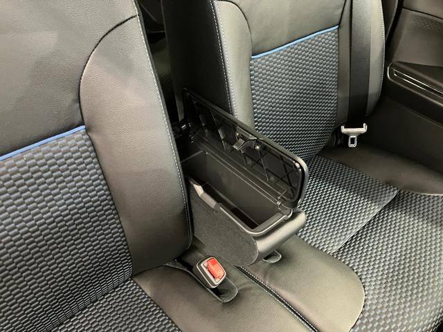 タントカスタムＸひょう害車　届出済未使用車　元展示車　スマートキー　プッシュスタート　アイドリングストップ　両側電動スライドドア　衝突被害軽減システム　オートマチックハイビーム　イモビ　車線逸脱警報　シートヒーター（長崎県）の中古車