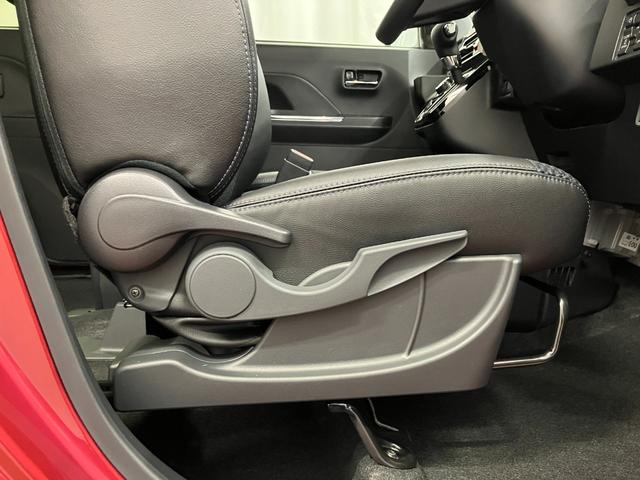 タントカスタムＸひょう害車　届出済未使用車　元展示車　スマートキー　プッシュスタート　アイドリングストップ　両側電動スライドドア　衝突被害軽減システム　オートマチックハイビーム　イモビ　車線逸脱警報　シートヒーター（長崎県）の中古車