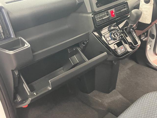 タントカスタムＸ届出済未使用車　元展示車　スマートキー　プッシュスタート　アイドリングストップ　両側電動スライドドア　衝突被害軽減システム　オートマチックハイビーム　電動格納式ドアミラー　車線逸脱警報　シートヒーター（長崎県）の中古車