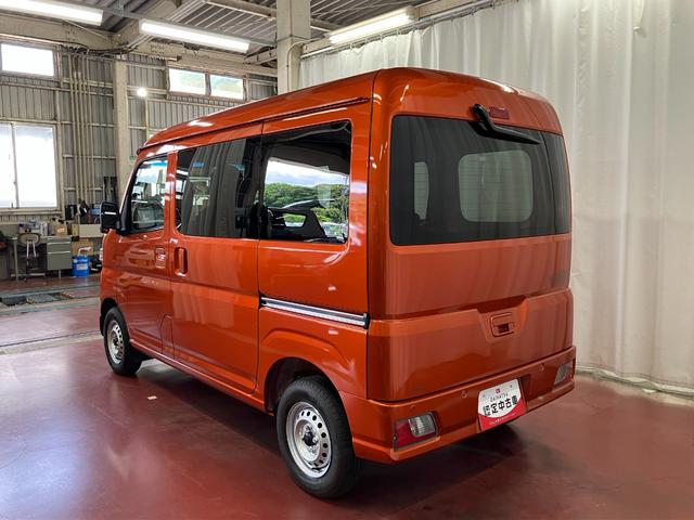 ハイゼットカーゴＤＸひょう害車　届出済未使用車　元展示車　オートライト　禁煙　衝突被害軽減システム　アイドリングストップ　キーレス　両側スライドドア　整備記録簿　レーンアシスト　運転席エアバッグ　助手席エアバック　ＡＢＳ（長崎県）の中古車