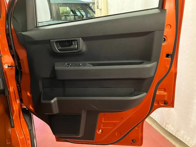ハイゼットカーゴＤＸ元展示車　１オーナー　禁煙　衝突被害軽減システム　アイドリングストップ　キーレスキー　両側スライドドア　ＥＳＣ　整備記録簿　レーンアシスト　オートライト　運転席エアバッグ　助手席エアバック　ＡＢＳ（長崎県）の中古車