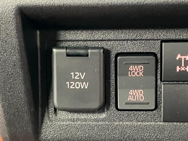 ハイゼットトラックスタンダード　農用スペシャル元展示車　４ＷＤ　ＣＶＴ車　点検記録簿　１オーナー　レーンアシスト　デュアルエアバッグ　衝突被害軽減システム　オートライト　オートマチックハイビーム　横滑り防止　禁煙車　パワーステアリング　エアコン（長崎県）の中古車