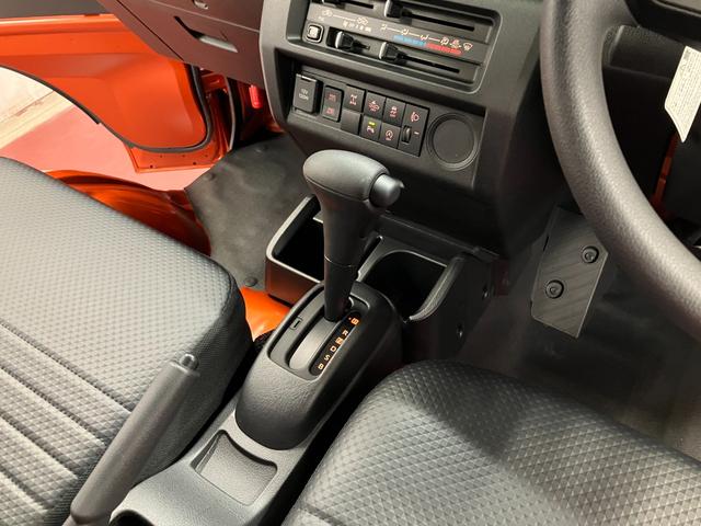 ハイゼットトラックスタンダード　農用スペシャル元展示車　４ＷＤ　ＣＶＴ車　点検記録簿　１オーナー　レーンアシスト　デュアルエアバッグ　衝突被害軽減システム　オートライト　オートマチックハイビーム　横滑り防止　禁煙車　パワーステアリング　エアコン（長崎県）の中古車