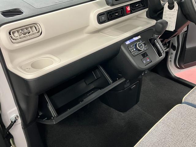 ムーヴキャンバスストライプスＧ届出済未使用車　元展示車　両側電動スライドドア　衝突被害軽減システム　イモビライザー　アイドリングストップ　電動格納式ドアミラー　シートヒーター　ＬＥＤヘッドランプ　スマートキー　プッシュスタート（長崎県）の中古車