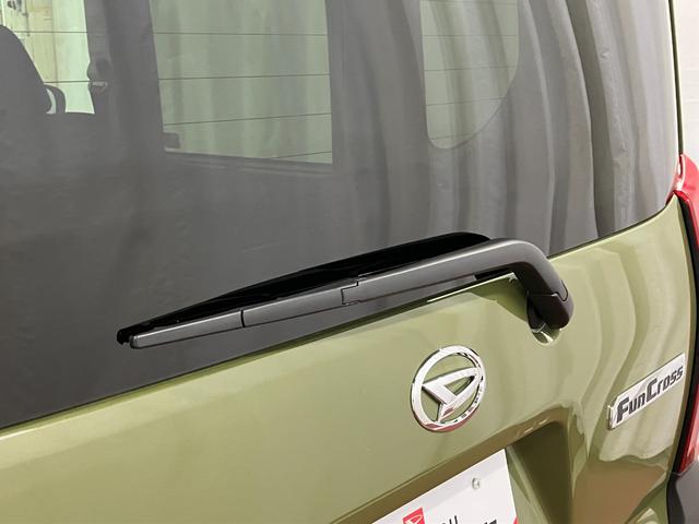 タントファンクロスターボ届出済未使用車　元展示車　ターボ　シートヒーター　電動格納式ドアミラー　アイドリングストップ　誤発進抑制機能　ＬＥＤヘッドランプ　スマートキー　車線逸脱警報装置　オートライト　オートマチックハイビーム（長崎県）の中古車
