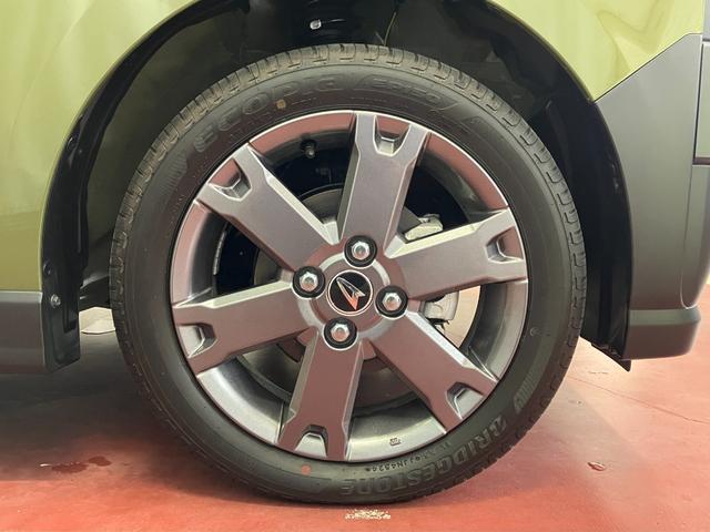 タントファンクロスターボ届出済未使用車　元展示車　ターボ　シートヒーター　電動格納式ドアミラー　アイドリングストップ　誤発進抑制機能　ＬＥＤヘッドランプ　スマートキー　車線逸脱警報装置　オートライト　オートマチックハイビーム（長崎県）の中古車