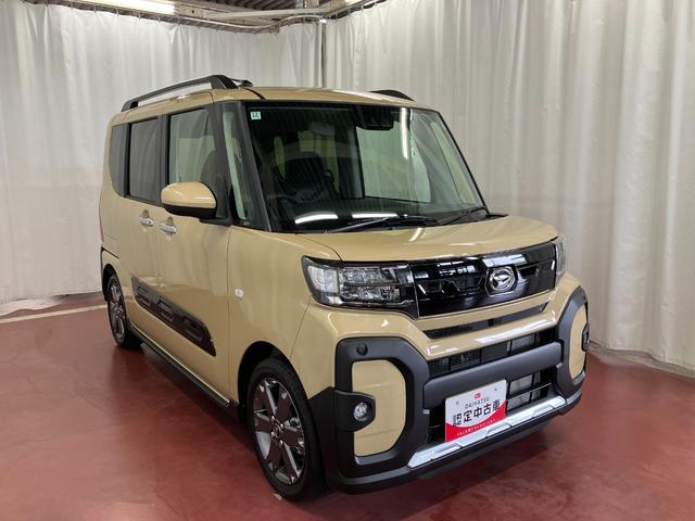 タントファンクロスターボ届出済未使用車　元展示車　シートヒーター　電動格納式ドアミラー　アイドリングストップ　禁煙　ＬＥＤヘッドランプ　スマートキー　車線逸脱警報装置　オートライト　１オーナー　オートマチックハイビーム（長崎県）の中古車