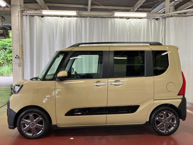 タントファンクロスターボ届出済未使用車　元展示車　シートヒーター　電動格納式ドアミラー　アイドリングストップ　禁煙　ＬＥＤヘッドランプ　スマートキー　車線逸脱警報装置　オートライト　１オーナー　オートマチックハイビーム（長崎県）の中古車
