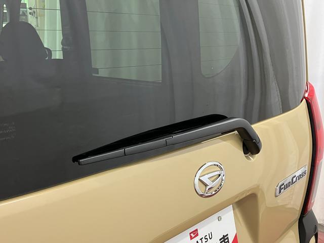 タントファンクロスターボ届出済未使用車　元展示車　シートヒーター　電動格納式ドアミラー　アイドリングストップ　禁煙　ＬＥＤヘッドランプ　スマートキー　車線逸脱警報装置　オートライト　１オーナー　オートマチックハイビーム（長崎県）の中古車