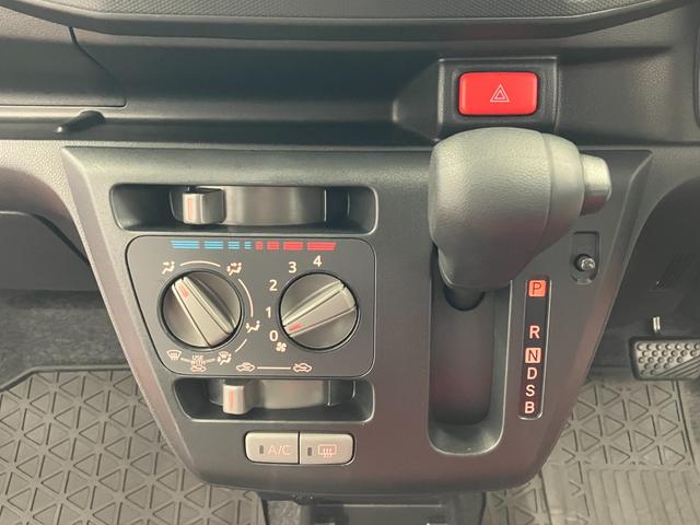 ミライースＬ　ＳＡIII１オーナー　アイドリングストップ　レーンキープアシスト　横滑り防止機能　キーレスキー　オートマチックハイビーム　助手席エアバッグ　運転席エアバッグ　オートライト　衝突安全ボディ　衝突被害軽減システム（長崎県）の中古車
