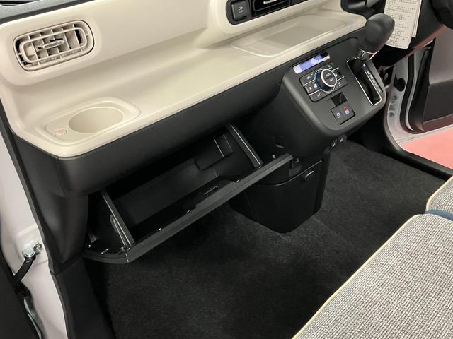 ムーヴキャンバスストライプスＧ届出済未使用車　元展示車　両側電動スライドドア　衝突被害軽減システム　イモビライザー　アイドリングストップ　電動格納式ドアミラー　シートヒーター　ＬＥＤヘッドランプ　スマートキー　プッシュスタート（長崎県）の中古車