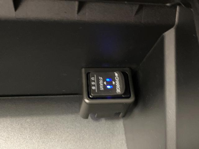 ミラトコットＧ　ＳＡIII下取車　メモリーナビ　パノラマカメラ　レーンキープアシスト　シートヒーター　ブルートゥース　盗難防止　スマートキー　アイドリングストップ　ＬＥＤヘッドランプ　電動格納ミラー　オートライト（長崎県）の中古車