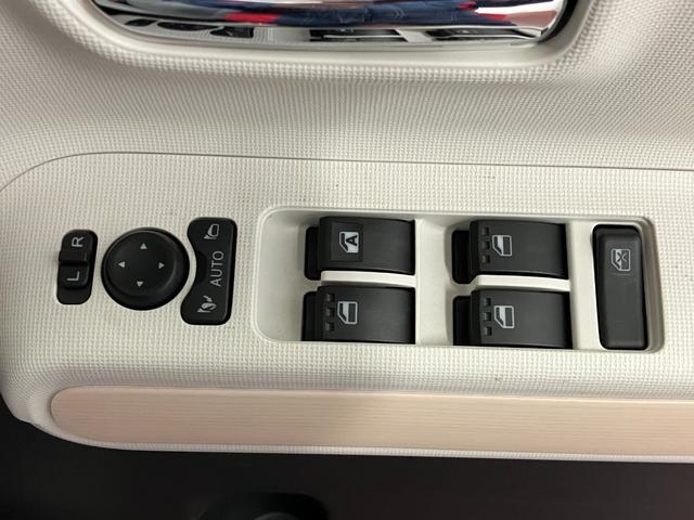 ムーヴキャンバスストライプスＧ元試乗車　アイドリングストップ　セキュリティアラーム　スマートキー　プッシュスタート　シートヒーター　１オーナー　ＬＥＤヘッドランプ　車線逸脱警報　ベンチシート　オートマチックハイビーム　オートライト（長崎県）の中古車