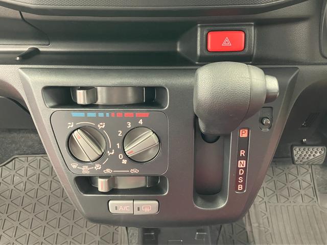 ミライースＬ　ＳＡIIIひょう害車　１オーナー　アイドリングストップ　衝突被害軽減システム　キ−レス　運転席エアバッグ　助手席エアバッグ　横滑防止　レーンキープアシスト　オートハイビーム　オートライト　衝突安全ボディ（長崎県）の中古車