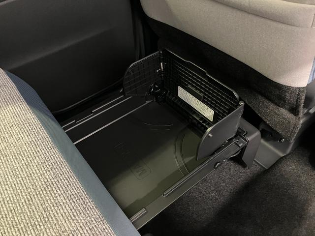 ムーヴキャンバスストライプスＧ元展示車　アイドリングストップ　セキュリティアラーム　スマートキー　プッシュスタート　シートヒーター　１オーナー　ＬＥＤヘッドランプ　車線逸脱警報　ベンチシート　オートマチックハイビーム　安全ボディ（長崎県）の中古車