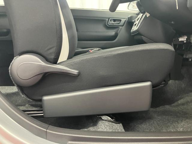 ミライースＬ　ＳＡIII届出済未使用車　元展示車　アイドリングストップ　禁煙　衝突被害軽減システム　１オーナー　キ−レス　運転席エアバッグ　助手席エアバッグ　横滑防止　レーンキープアシスト　オートマチックハイビーム　ＡＢＳ（長崎県）の中古車
