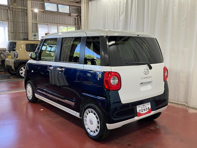 ムーヴキャンバスストライプスＧ届出済未使用車　元展示車　アイドリングストップ　セキュリティアラーム　スマートキー　プッシュスタート　シートヒーター　１オーナー車　ＬＥＤヘッドランプ　車線逸脱警報　ベンチシート　オートハイビーム（長崎県）の中古車