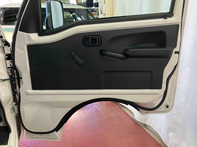 ハイゼットトラックスタンダード　農用スペシャル元展示車　４ＷＤ　マニュアル車　レーンキープアシスト　整備記録簿　助手席エアバッグ　誤発進抑制機能　禁煙　オートマチックハイビーム　パワステ　１オーナー　エアコン　運転席エアバッグ　オートライト（長崎県）の中古車