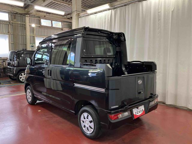 ハイゼットカーゴデッキバンＧ　ＳＡIII下取車　４ＷＤ　ナビ　バックカメラ　ドライブレコーダー　電動格納ミラー　キーレスキー　衝突被害軽減システム　ＬＥＤヘッドランプ　アイドリングストップ　運転席エアバッグ　助手席エアバッグ（長崎県）の中古車