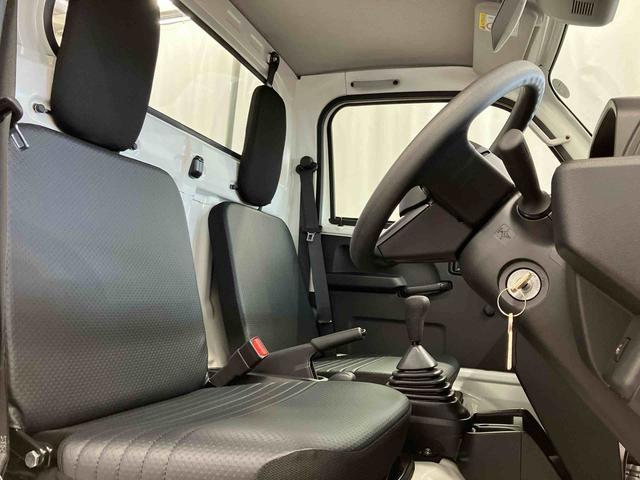 ハイゼットトラックスタンダード　農用スペシャル届出済未使用車　元展示車　４ＷＤ　マニュアル車　レーンキープアシスト　整備記録簿　運転席エアバッグ　助手席エアバッグ　オートマチックハイビーム　パワステ　１オーナー　エアコン　アイドリングストップ（長崎県）の中古車