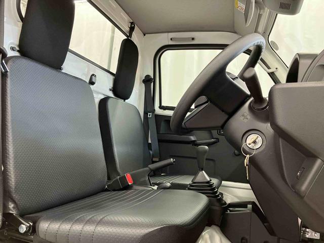 ハイゼットトラックスタンダード　農用スペシャル元展示車　４ＷＤ　マニュアル車　レーンキープアシスト　整備記録簿　運転席エアバッグ　助手席エアバッグ　誤発進抑制機能　オートマチックハイビーム　パワステ　１オーナー　エアコン　オートライト　横滑り防止（長崎県）の中古車