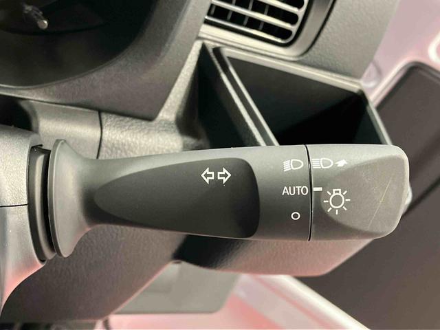 ハイゼットトラックスタンダード届出済未使用車　元展示車　２ＷＤ　ＣＶＴ車　１オーナー　衝突被害軽減システム　パワステ　オートエアコン　運転席エアバッグ　助手席エアバッグ　アイドリングストップ　オートライト　オートマチックハイビーム（長崎県）の中古車