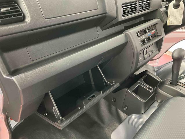 ハイゼットトラックスタンダード届出済未使用車　元展示車　２ＷＤ　ＣＶＴ車　１オーナー　衝突被害軽減システム　パワステ　オートエアコン　運転席エアバッグ　助手席エアバッグ　アイドリングストップ　オートライト　オートマチックハイビーム（長崎県）の中古車