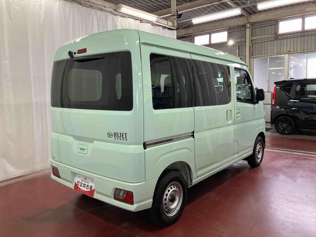 ハイゼットカーゴＤＸ届出済未使用車　元展示車　禁煙　衝突安全ボディ　キーレスキー　両側スライドドア　アイドリングストップ　オートマチックハイビーム　ＥＳＣ　オートライト　記録簿　レーンアシスト　両席エアバッグ　１オーナー（長崎県）の中古車