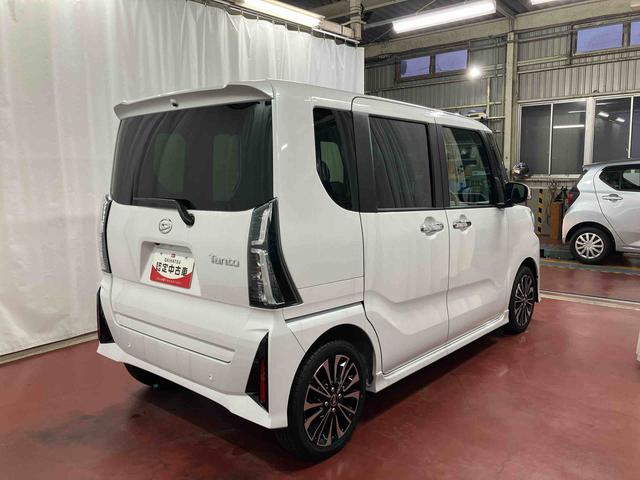 タントカスタムＲＳ届出済未使用車　元展示車　ターボ　ディスプレイオーディオ　バックカメラ　両側電動スライドドア　衝突被害軽減システム　アイドリングストップ　ブルートゥース　シートヒーター　禁煙　ＬＥＤヘッドランプ（長崎県）の中古車