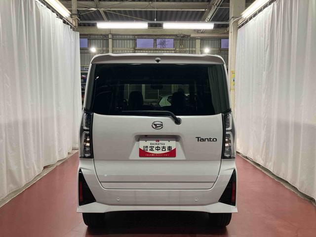タントカスタムＲＳ届出済未使用車　元展示車　ターボ　ディスプレイオーディオ　バックカメラ　両側電動スライドドア　衝突被害軽減システム　アイドリングストップ　ブルートゥース　シートヒーター　禁煙　ＬＥＤヘッドランプ（長崎県）の中古車