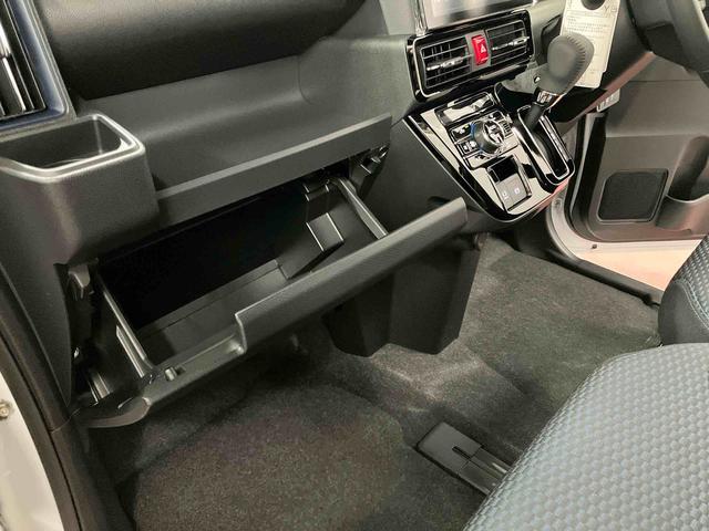 タントカスタムＲＳ届出済未使用車　元展示車　ターボ　ディスプレイオーディオ　バックカメラ　両側電動スライドドア　衝突被害軽減システム　アイドリングストップ　ブルートゥース　シートヒーター　禁煙　ＬＥＤヘッドランプ（長崎県）の中古車