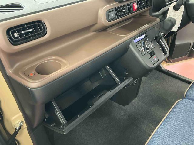 ムーヴキャンバスセオリーＧ届出済未使用車　元展示車　アイドリングストップ　禁煙　衝突被害軽減システム　シートヒーター　両側電動スライドドア　オートライト　ＬＥＤヘッドランプ　イモビライザー　衝突安全ボディ　スマートキー（長崎県）の中古車