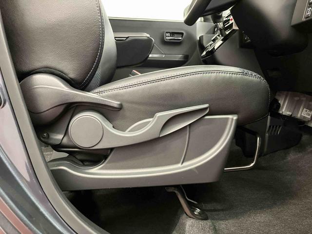 タントカスタムＸ届出済未使用車　元展示車　衝突被害軽減システム　車線逸脱防止　アイドリングストップ　禁煙　盗難警報装置　ＬＥＤヘッドランプ　１オーナー　シートヒーター　オートライト　電動格納ミラー　スマートキー（長崎県）の中古車