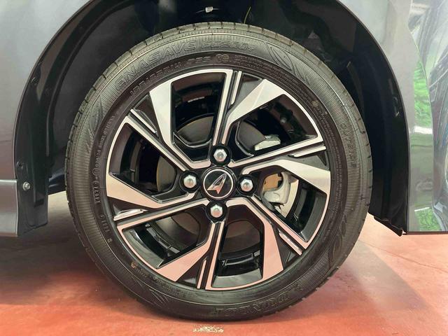 タントカスタムＸ届出済未使用車　元展示車　衝突被害軽減システム　車線逸脱防止　アイドリングストップ　禁煙　盗難警報装置　ＬＥＤヘッドランプ　１オーナー　シートヒーター　オートライト　電動格納ミラー　スマートキー（長崎県）の中古車