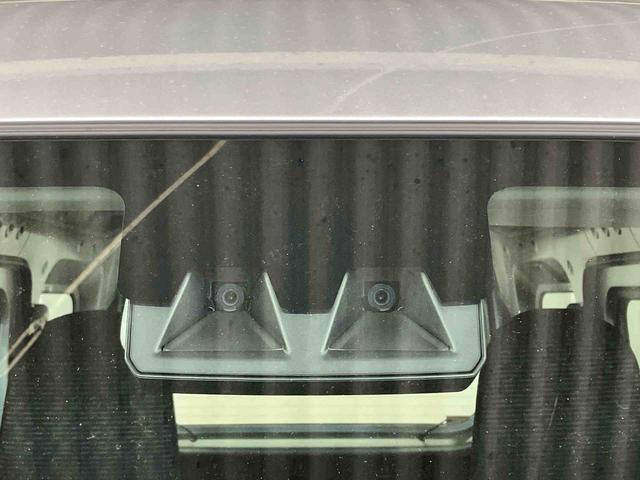 ハイゼットカーゴＤＸ届出済未使用車　元展示車　衝突被害軽減システム　アイドリングストップ　両側スライドドア　運転席エアバッグ　助手席エアバッグ　禁煙　安全ボディ　展示車　キーレス　ハイビームアシスト　ＥＳＣ　ＡＢＳ（長崎県）の中古車