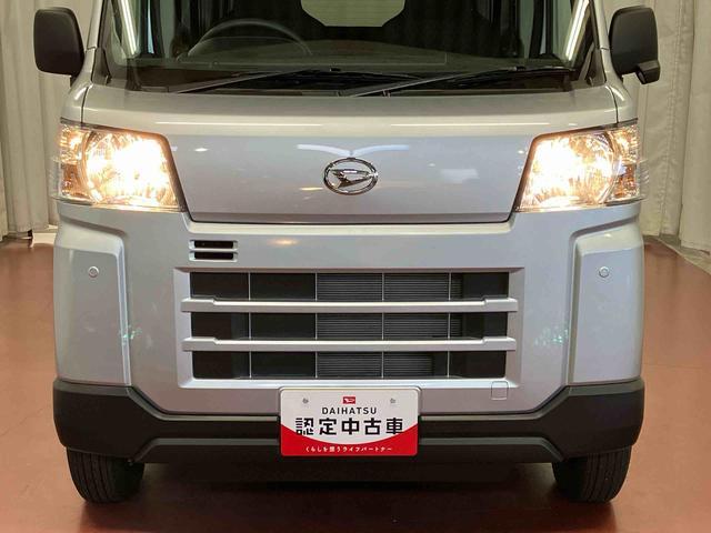 ハイゼットカーゴＤＸ届出済未使用車　元展示車　衝突被害軽減システム　アイドリングストップ　両側スライドドア　運転席エアバッグ　助手席エアバッグ　禁煙　安全ボディ　展示車　キーレス　ハイビームアシスト　ＥＳＣ　ＡＢＳ（長崎県）の中古車