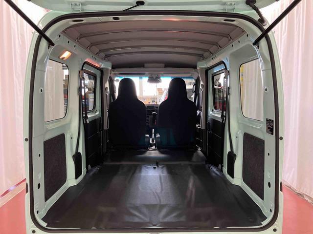 ハイゼットカーゴＤＸ元展示車　衝突被害軽減システム　アイドリングストップ　両側スライドドア　運転席エアバッグ　助手席エアバッグ　安全ボディ　オートマチックハイビーム　オートライト　キーレス　ＡＢＳ　ＥＳＣ（長崎県）の中古車