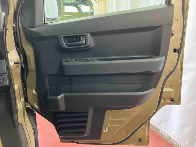 ハイゼットカーゴデッキバンＧ届出済未使用車　元展示車　衝突被害軽減システム　レーンキープアシスト　両側スライドドア　スマートキー　オートライト　電動格納ミラー　アイドリングストップ　ＡＢＳ　運転席エアバッグ　助手席エアバッグ（長崎県）の中古車