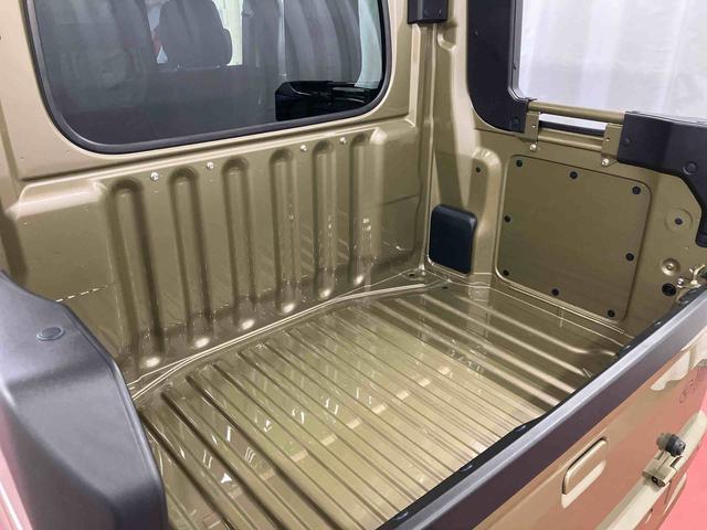 ハイゼットカーゴデッキバンＧ届出済未使用車　元展示車　衝突被害軽減システム　レーンキープアシスト　両側スライドドア　スマートキー　オートライト　電動格納ミラー　アイドリングストップ　ＡＢＳ　運転席エアバッグ　助手席エアバッグ（長崎県）の中古車